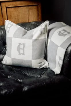 Holland Cooper Cushions>Luxury Cushion