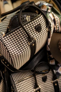 Women Holland Cooper Holdalls & Suitcases|Travel Bags><noscript><img width=
