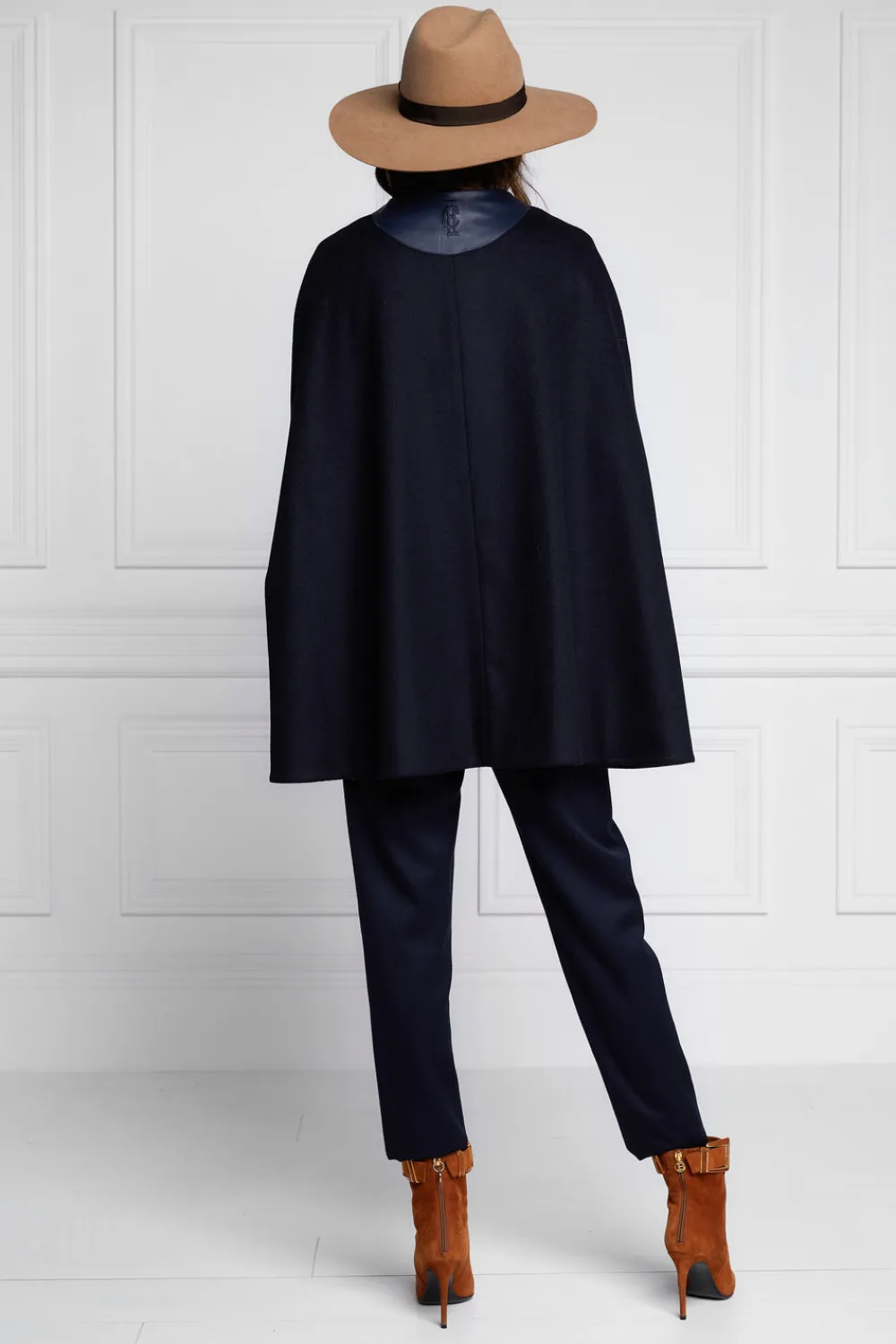 Women Holland Cooper Capes>Slim Cape
